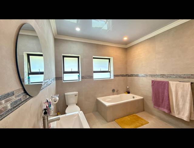 4 BEDROOM HOUSE FOR SALE IN BRACKENHURST